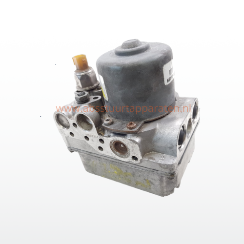 Reparación bomba ABS Cadillac de Ville 4.6 2001